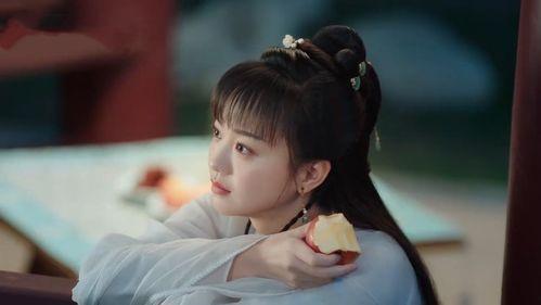 郡主吃瓜系统,揭秘宫廷秘闻，笑谈权谋风云