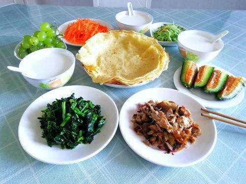 乳瓜可以吃饼吗