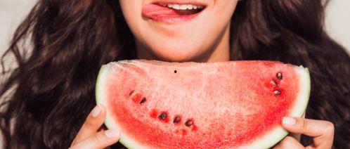 人类吃瓜瞬间,揭秘人类吃瓜的瞬间魅力