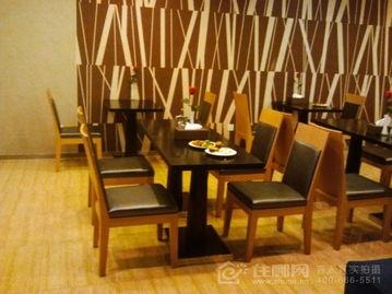 酒店前台遇吃瓜,一幕幕趣味横生