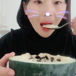 吃瓜嘴唇的视频大全