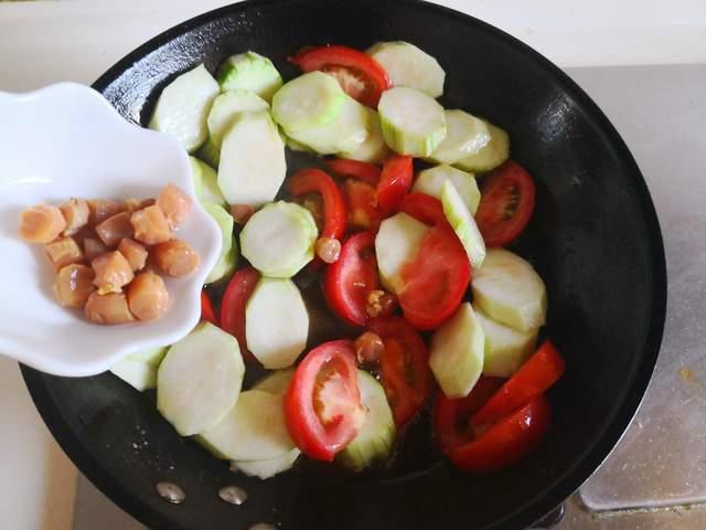 吃中药可以吃毛瓜吗,毛瓜与中药同食的注意事项