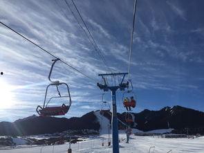 阿勒泰缆车吃瓜视频,高空奇观引发网友热议