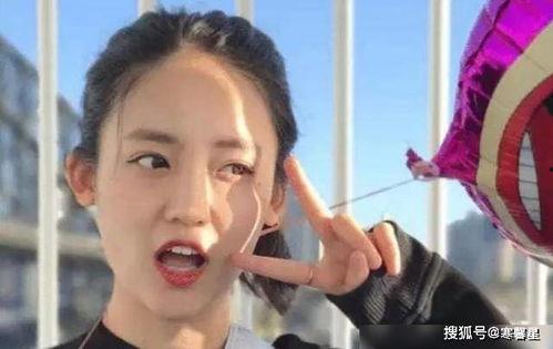 女主爆料吃瓜,揭秘娱乐圈惊天大瓜,真相令人震惊! 第1张 女主爆料吃瓜,揭秘娱乐圈惊天大瓜,真相令人震惊! 第1张