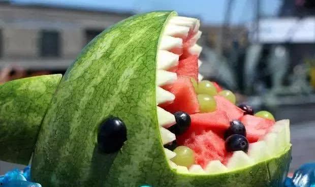 新奇吃瓜法,解锁夏日消暑新姿势  第2张